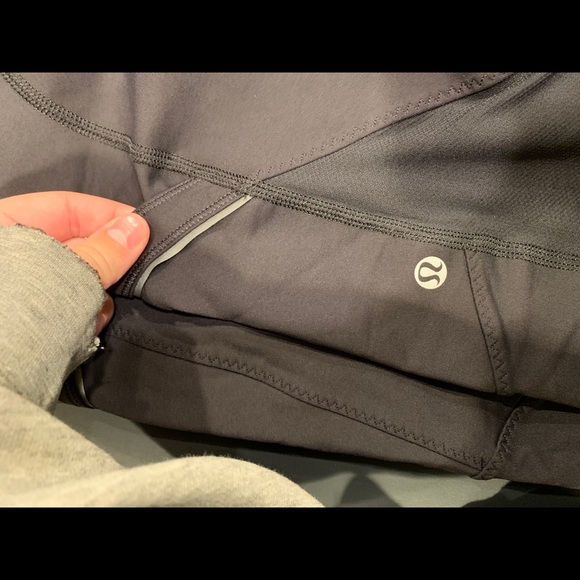 Lululemon leggings brand new condition - Picture 9 of 12